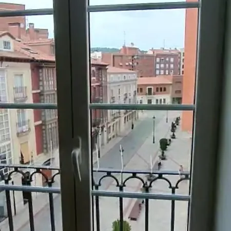 Duplex Centro Historico דירה Burgo